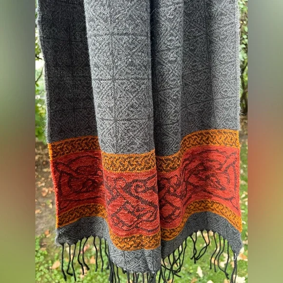🐑 🇮🇪Unisex Charcoal/Red/Orange Woven Scarf Wool Blend Fringed Scarf 15”W x 63”L - Picture 4 of 17